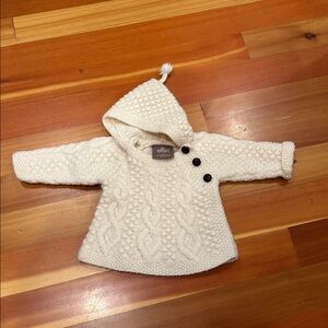 NWT ARAN WOOLEN MILLS Baby Toddler Hoodie Irish Merino Wool Sweater Cable  M